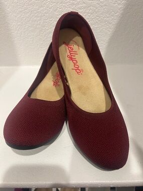 Women’s flat shoes